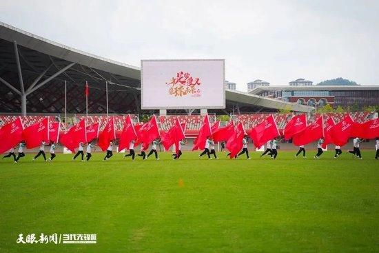 最终全场比赛结束，那不勒斯0-4弗洛西诺内，无缘八强。